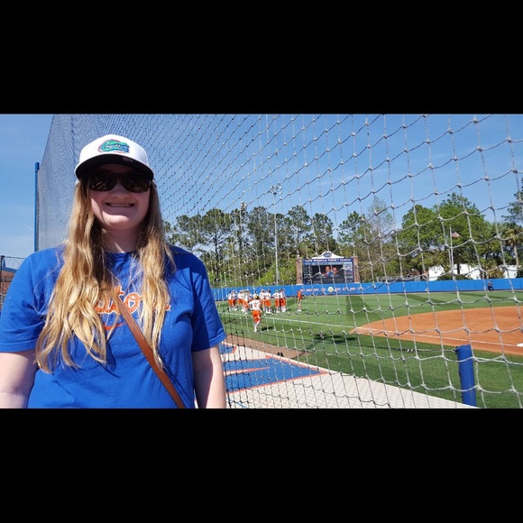 Meet your Posher, Kara - Picture 1 of 1